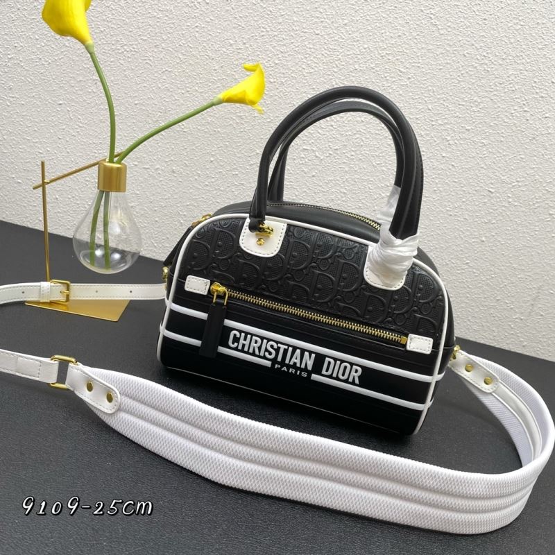 D*or top handle bags